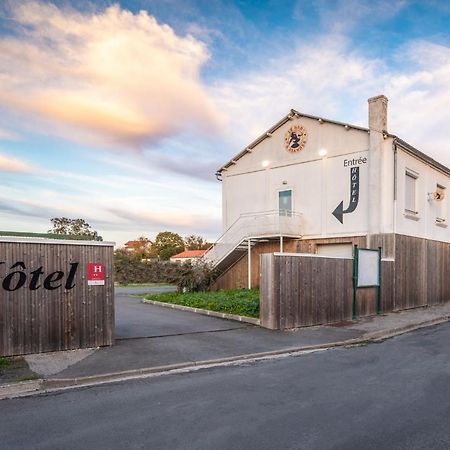 Hotel De La Gare Surgeres Luaran gambar